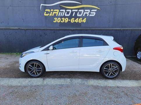 HYUNDAI HB20 1.0 COMFORT PLUS 12V FLEX 4P MANUAL HYUNDAI HB20 1.0 COMFORT PLUS 12V FLEX 4P MANUAL